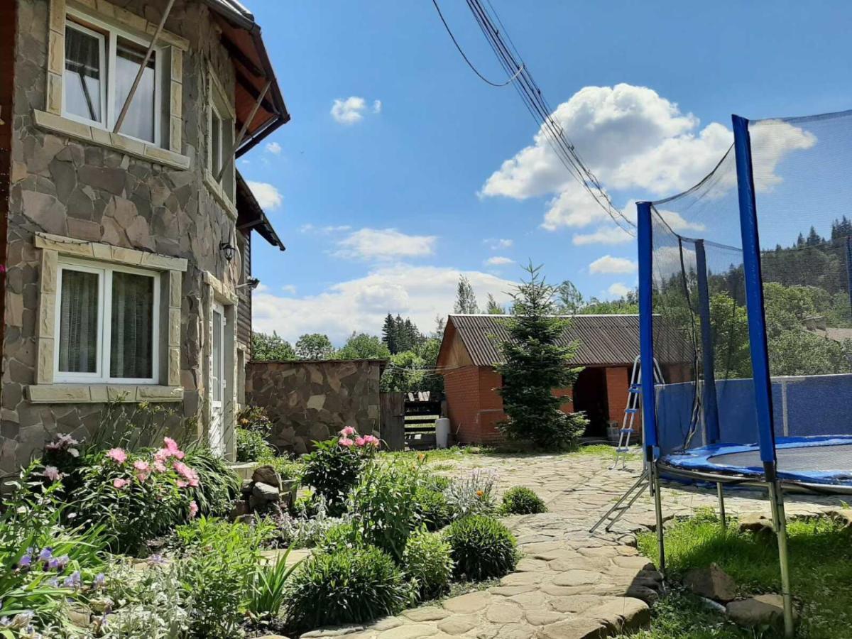 Cottage Zhelikhovskykh Татаров Экстерьер фото