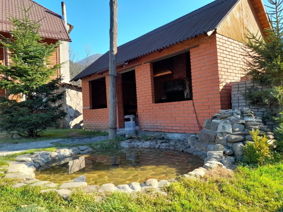 Cottage Zhelikhovskykh Татаров Экстерьер фото