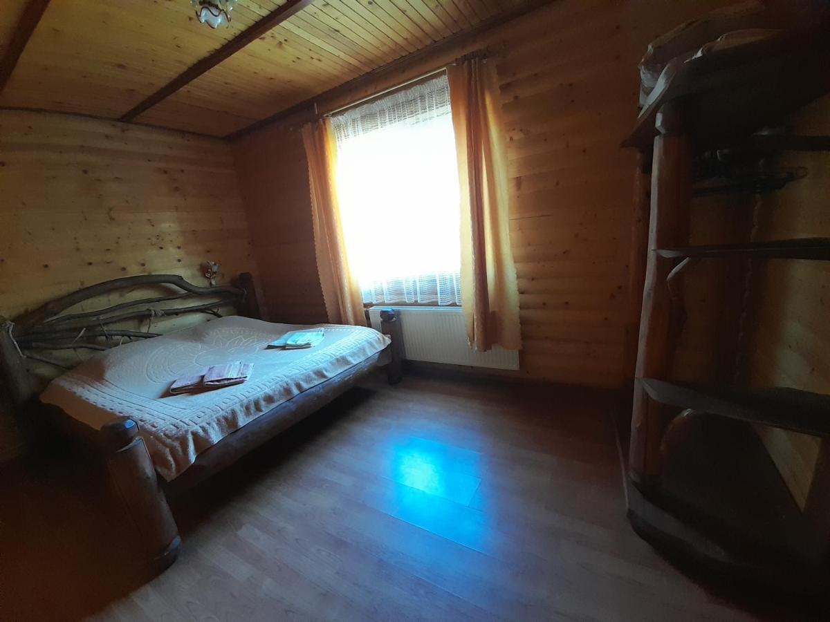 Cottage Zhelikhovskykh Татаров Экстерьер фото