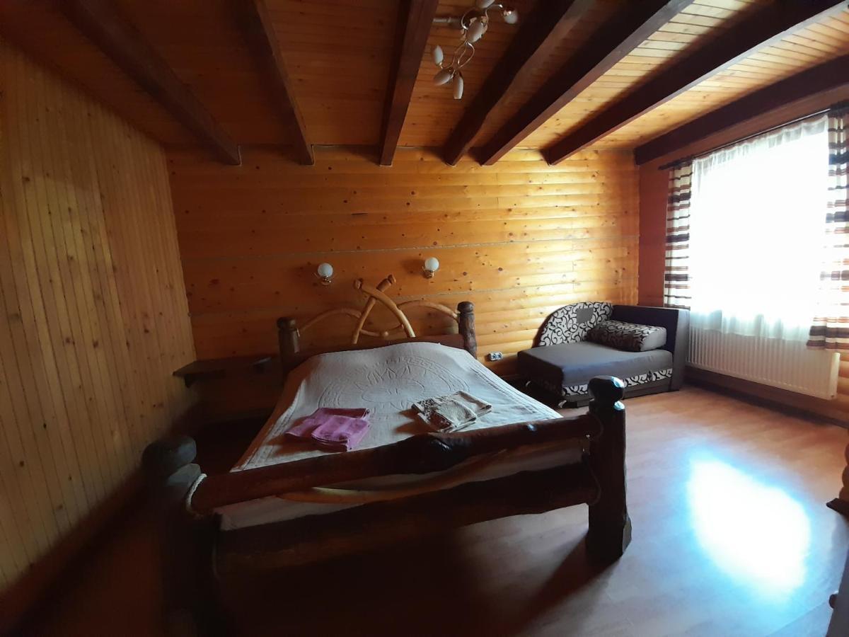 Cottage Zhelikhovskykh Татаров Экстерьер фото